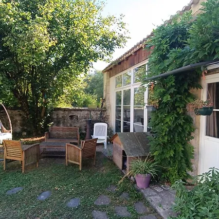 Le Chai Сasa de vacaciones Le Gond-Pontouvre